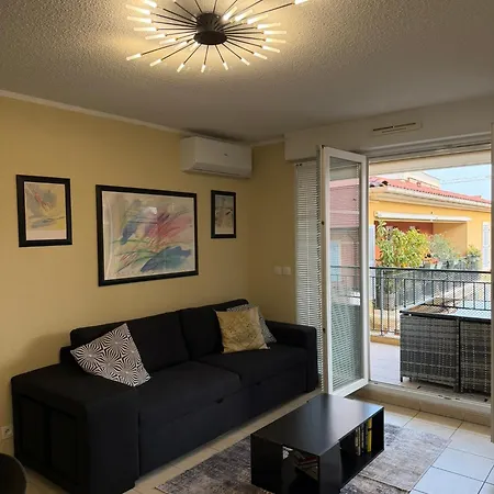 Apartament Bilocale Centro, Terrazzo E Parking Privato